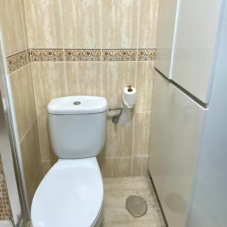 Cozy Poniente 5 Min From The شقة